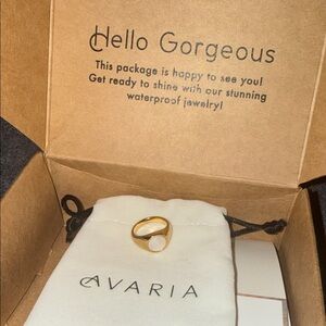 Avaria Gold and White Ring